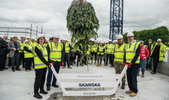 Skanska and Defence Infrastructure Organisation celebrate new College Building topping out